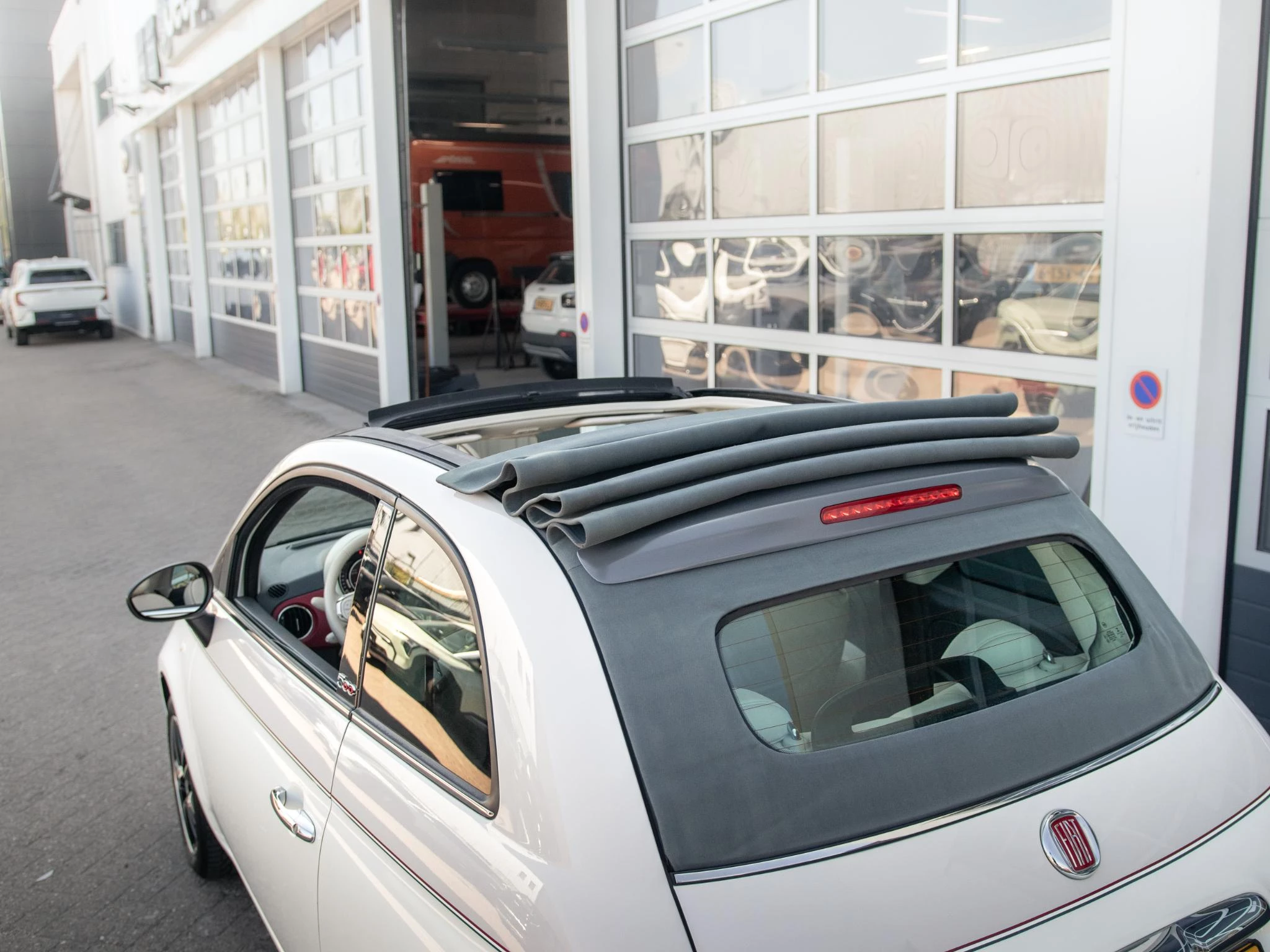 Hoofdafbeelding Fiat 500C
