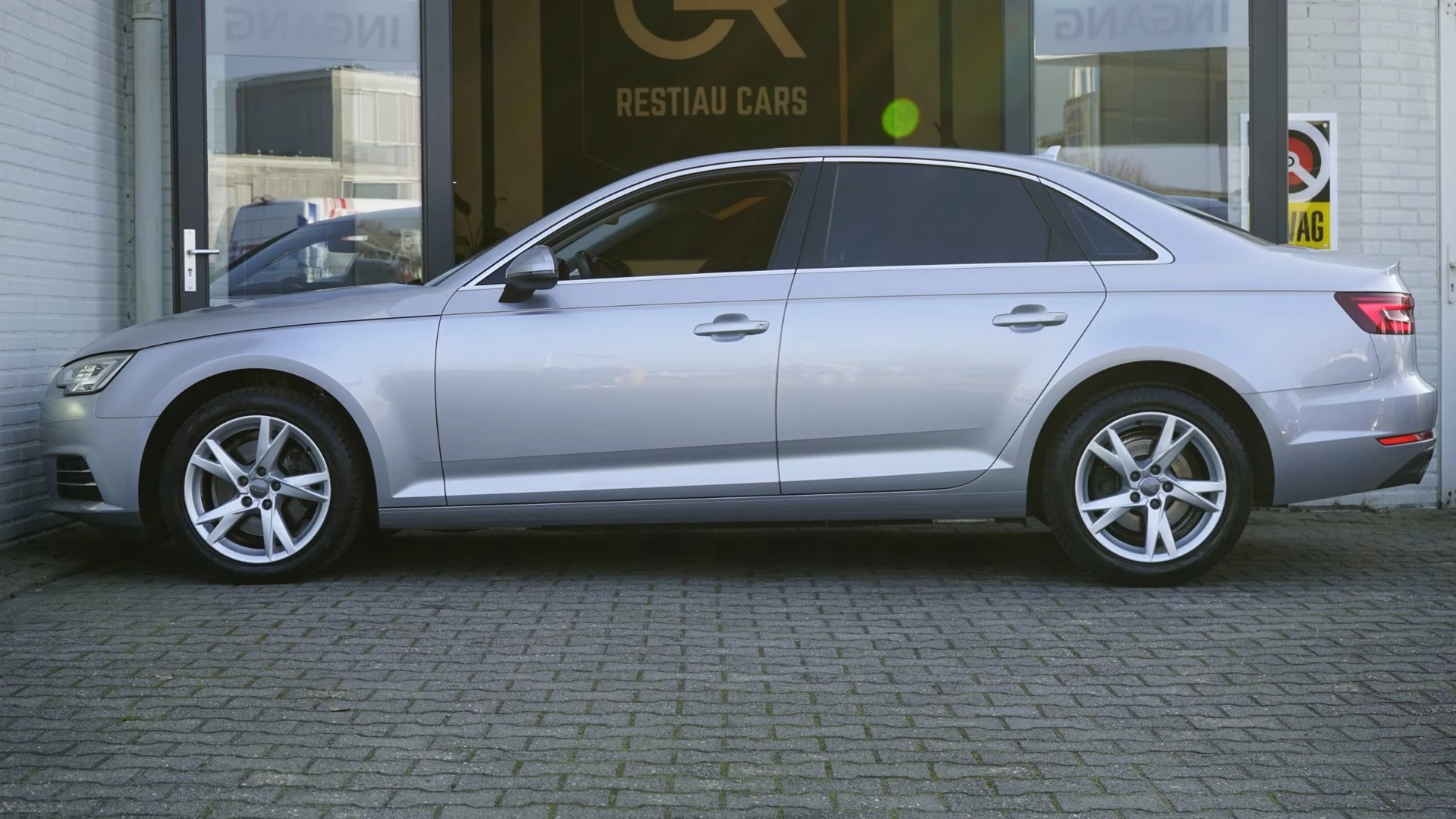 Hoofdafbeelding Audi A4
