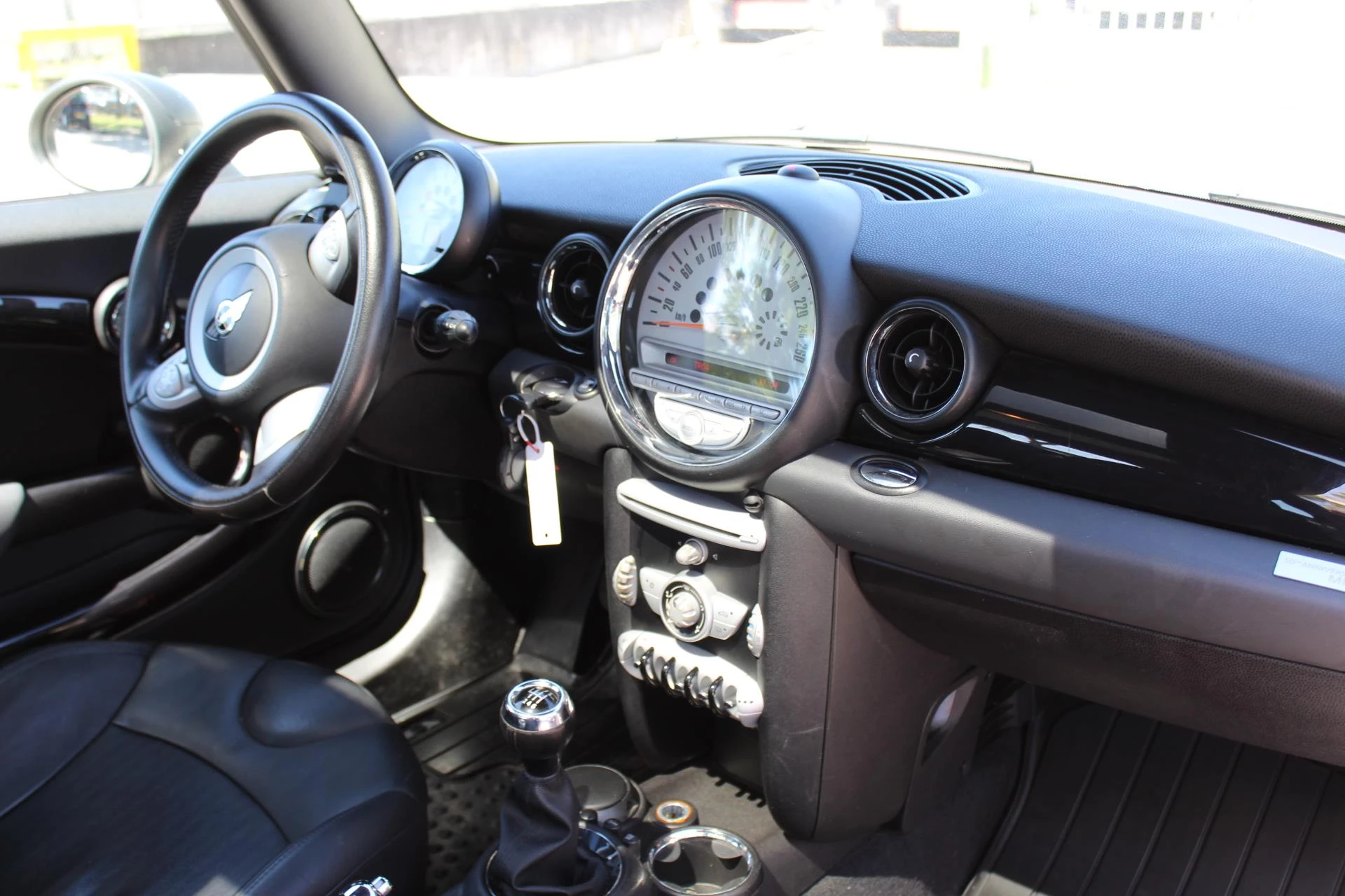 Hoofdafbeelding MINI One