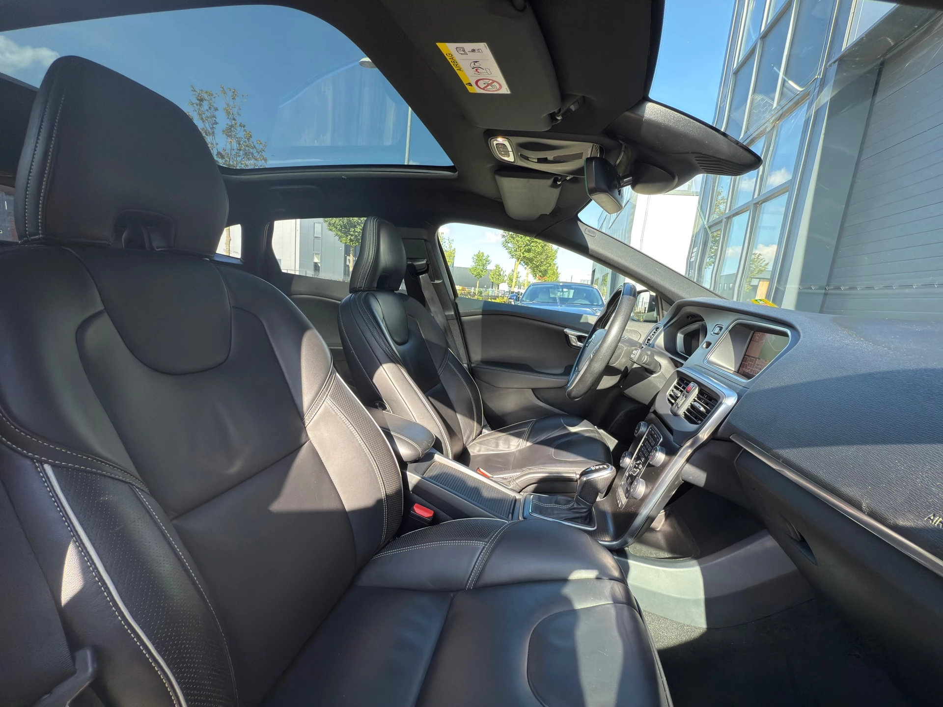 Hoofdafbeelding Volvo V40