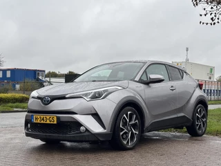 Toyota C-HR 1.8 Hybrid Bi-Tone automaat cruise navigatie