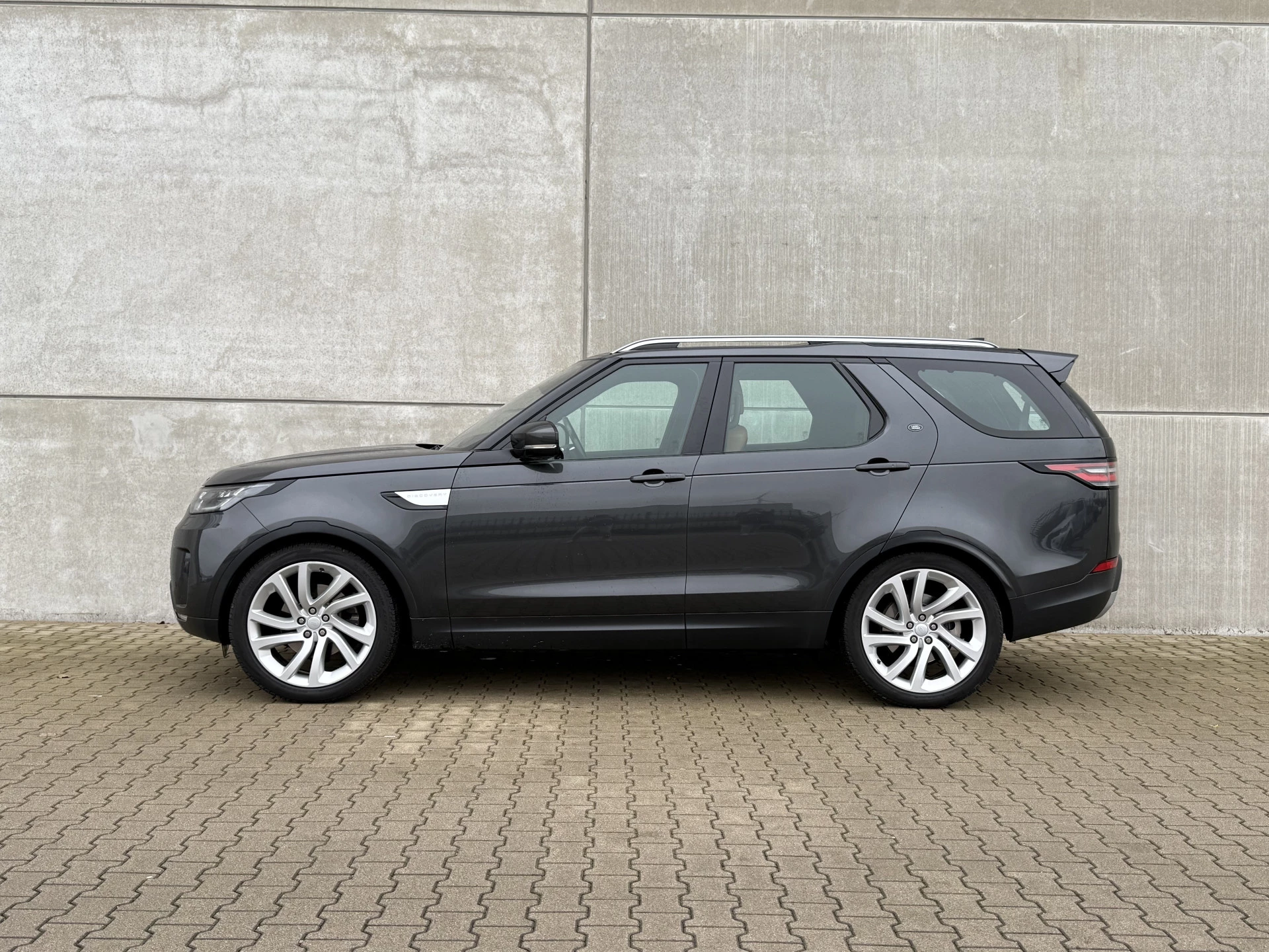 Hoofdafbeelding Land Rover Discovery
