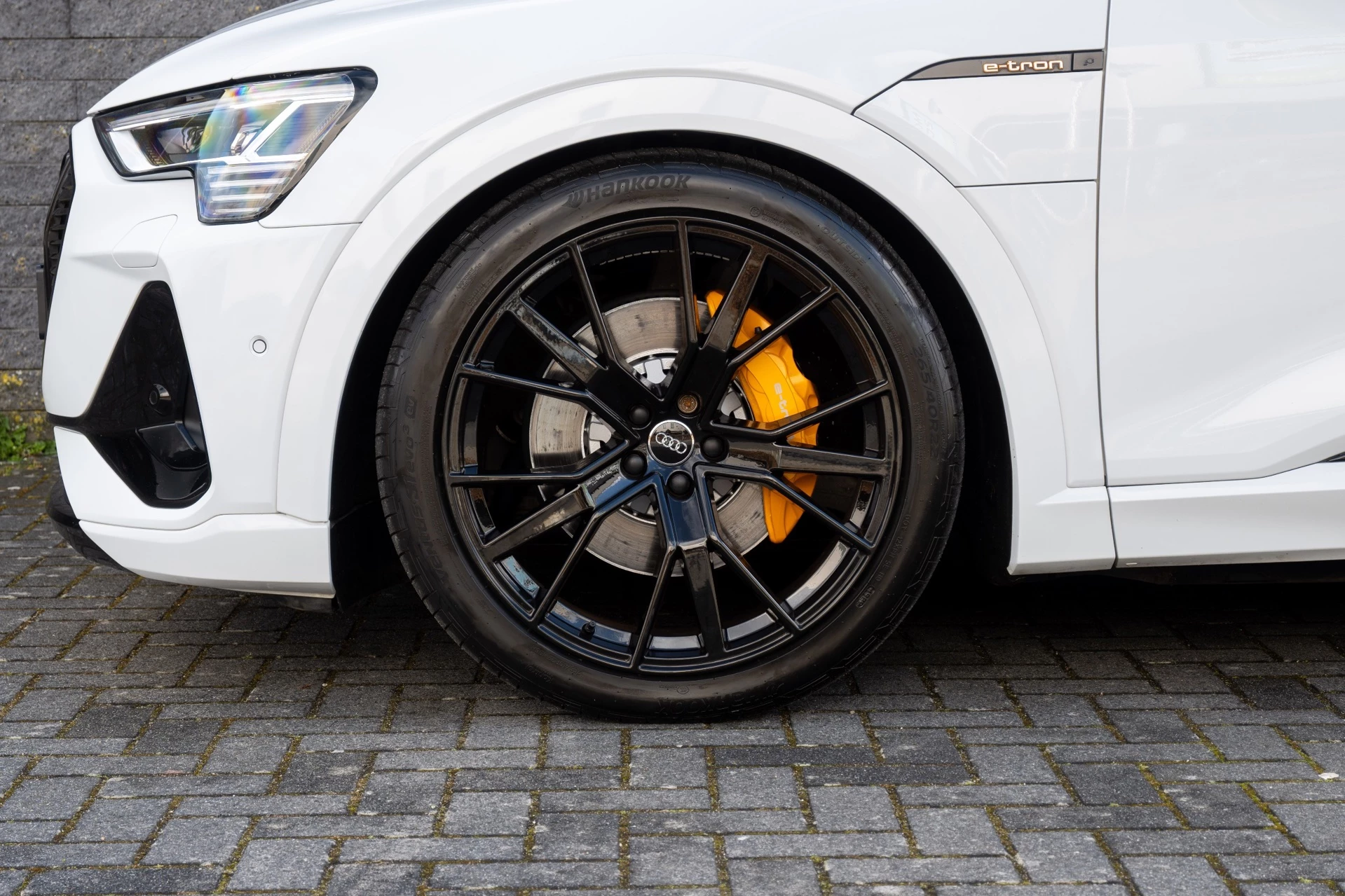 Hoofdafbeelding Audi e-tron