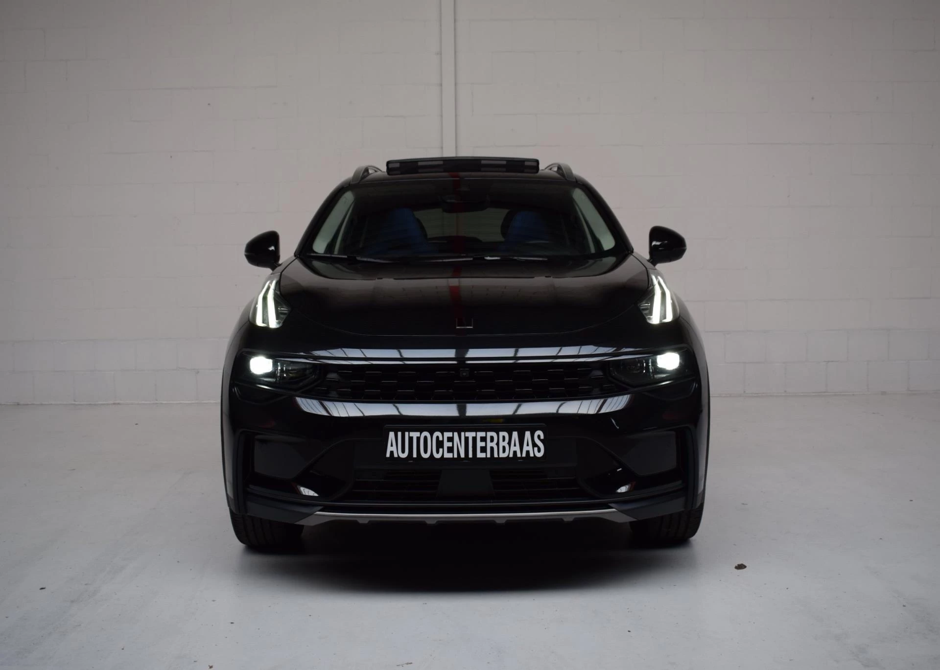 Hoofdafbeelding Lynk & Co 01