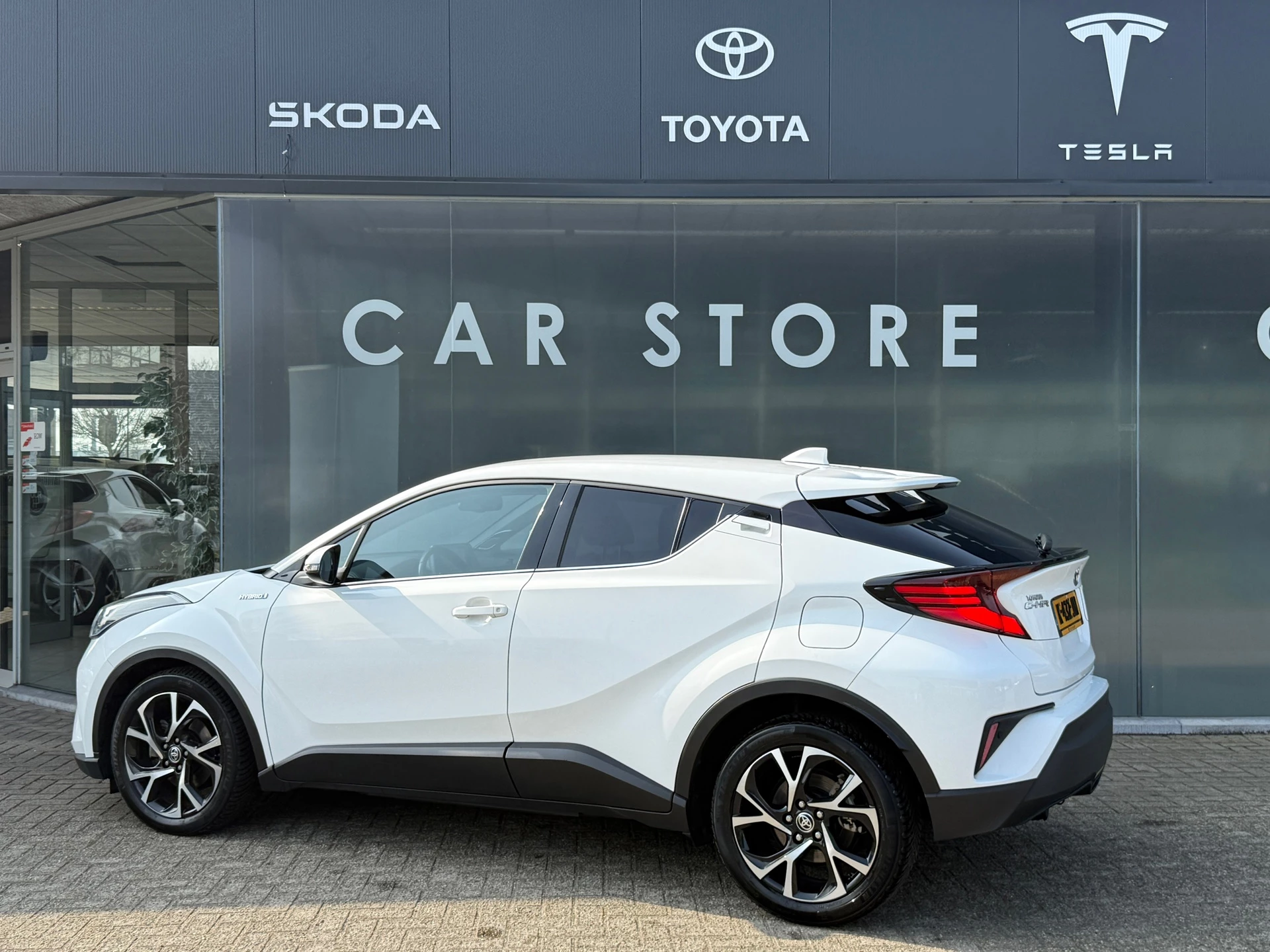 Hoofdafbeelding Toyota C-HR