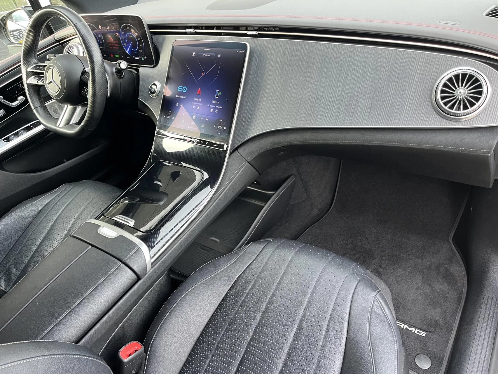 Hoofdafbeelding Mercedes-Benz EQE