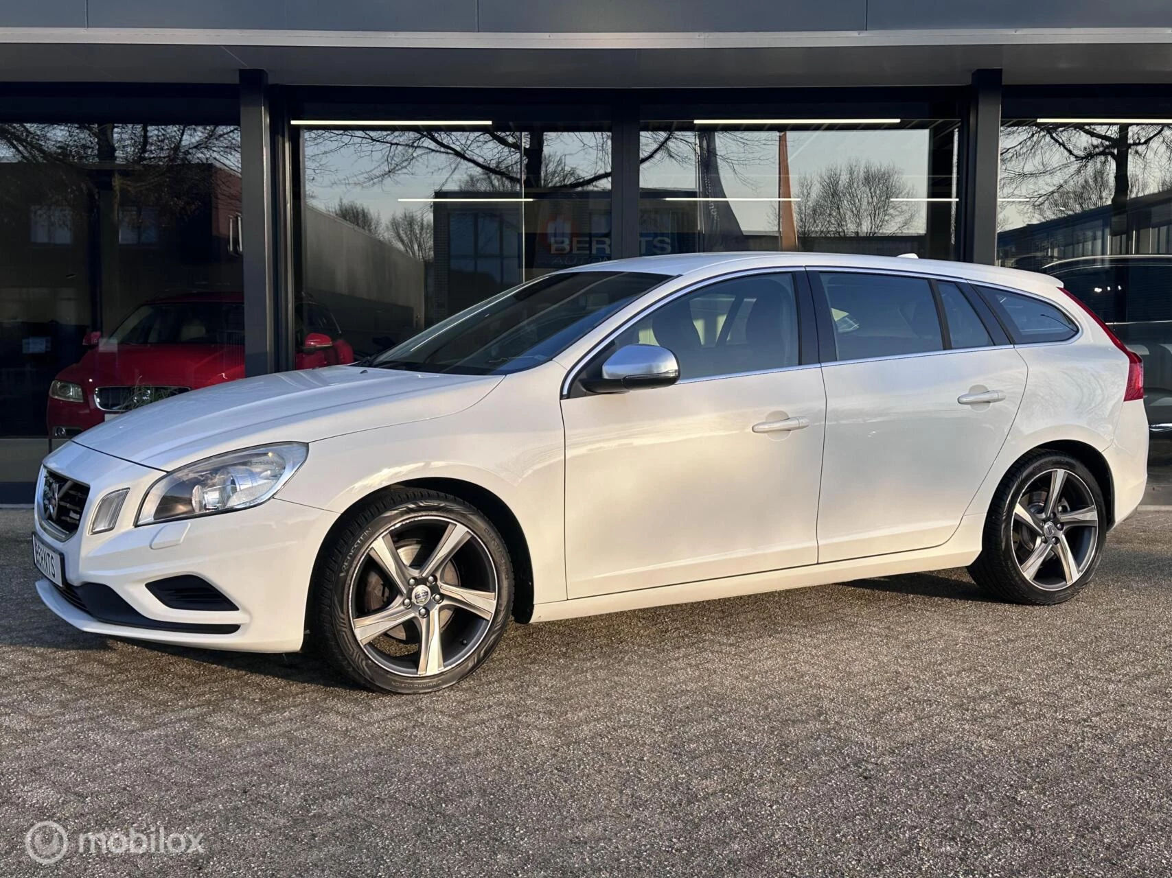 Hoofdafbeelding Volvo V60
