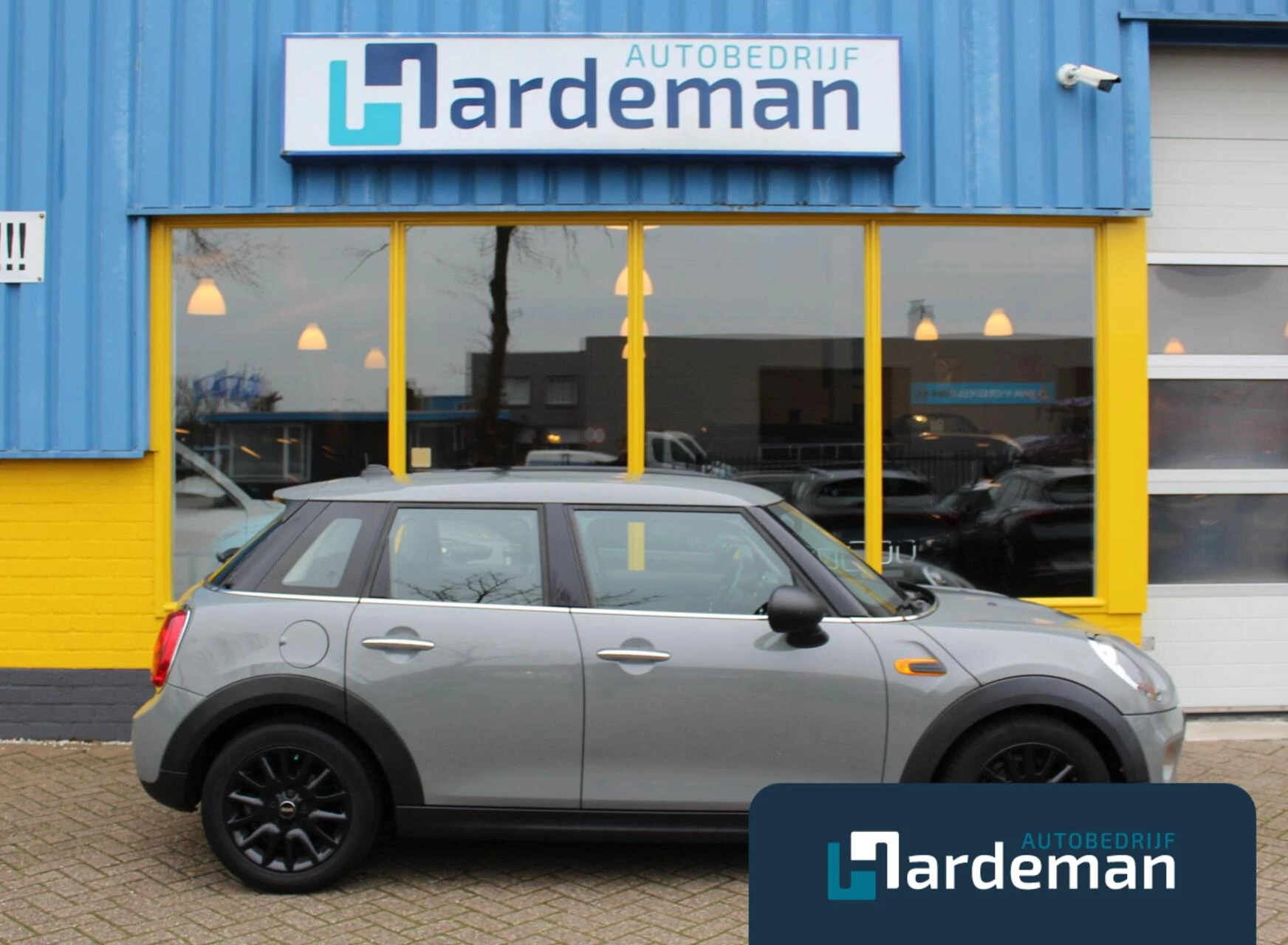 Hoofdafbeelding MINI One