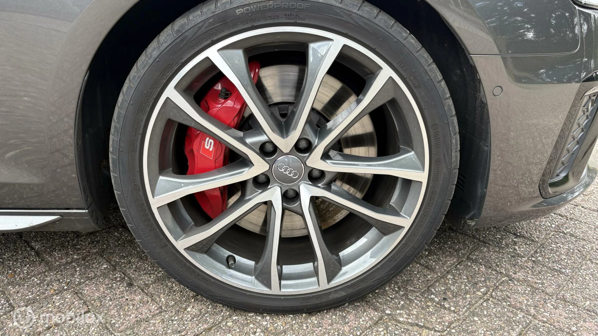 Hoofdafbeelding Audi S4