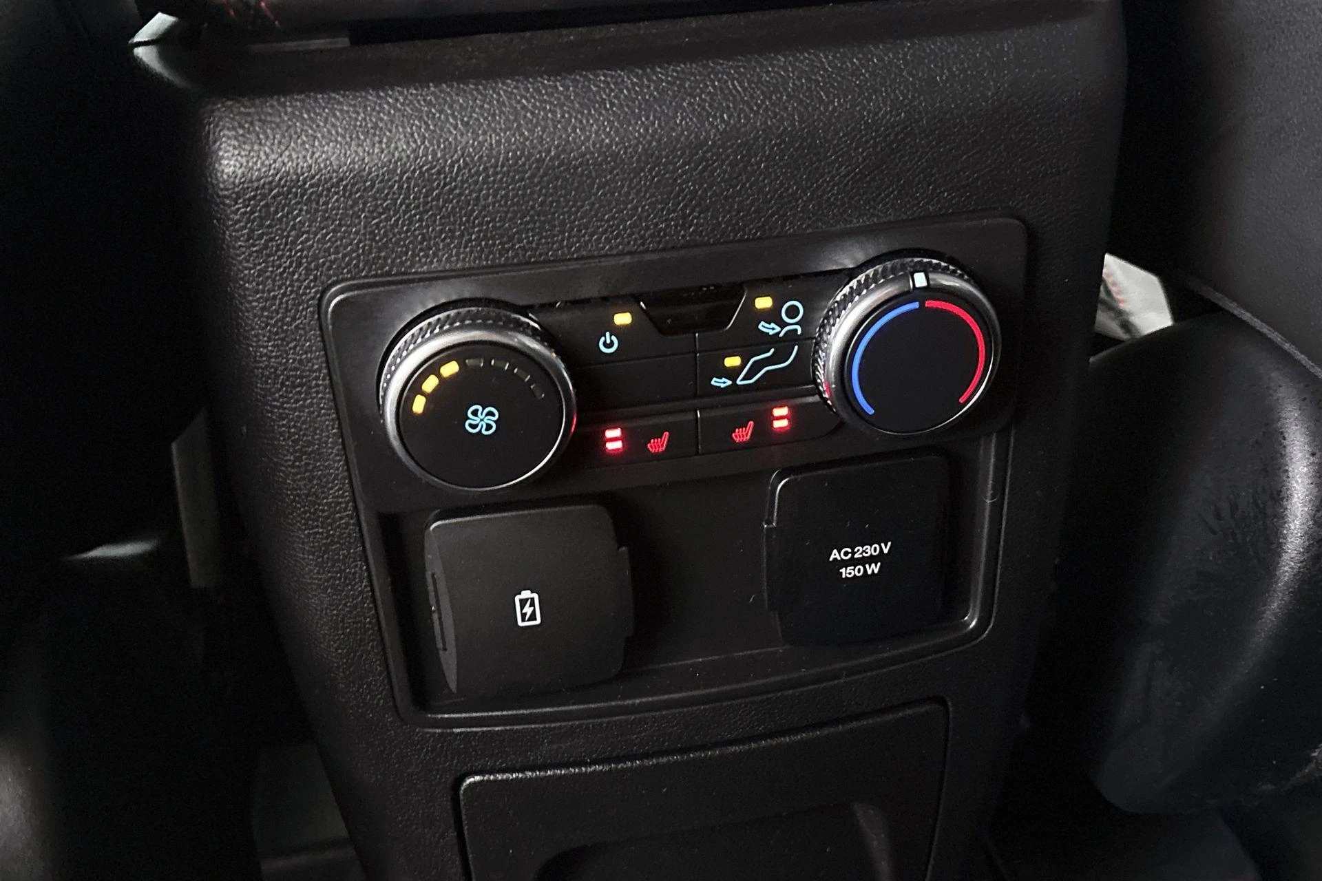 Hoofdafbeelding Ford Explorer