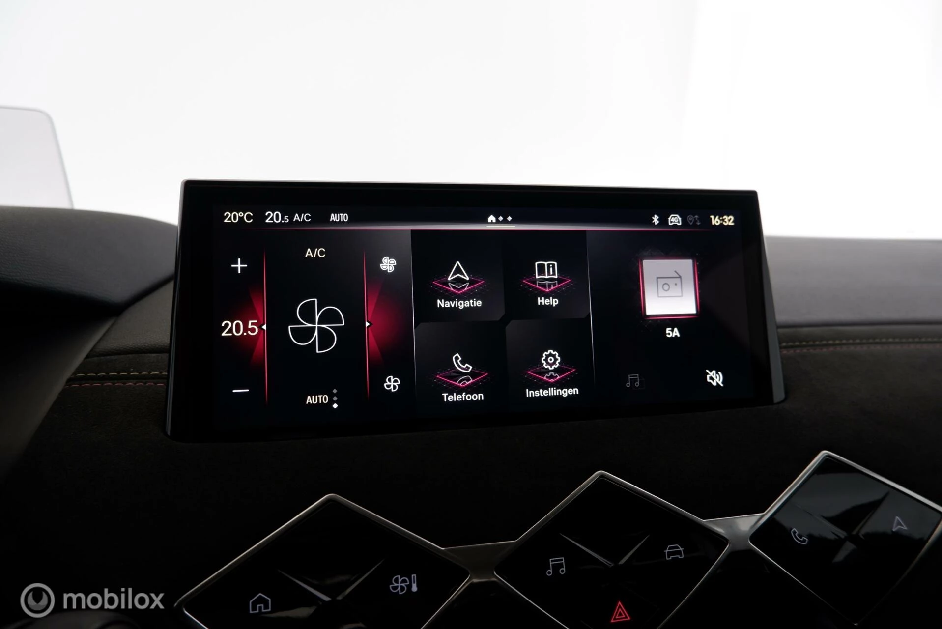 Hoofdafbeelding DS DS 3