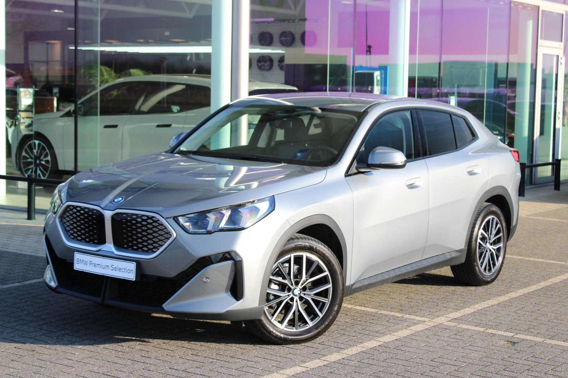 Hoofdafbeelding BMW iX2