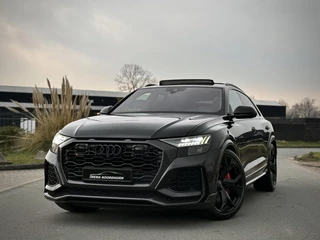 Hoofdafbeelding Audi RSQ8 Audi RSQ8 4.0 TFSI Q8 quattro RS Dynamic +|Keramisch|Softclose|Massage|Alcantara|B&O|Carbon|Panoramadak|BTW
