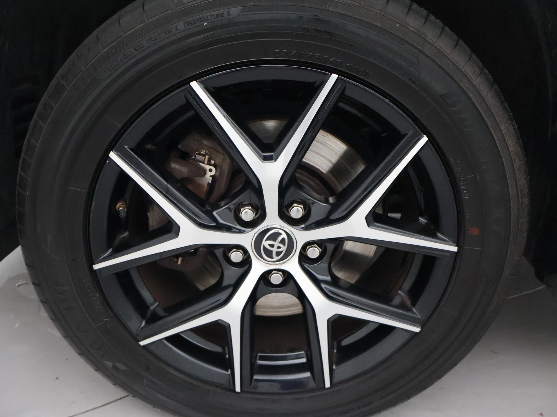 Hoofdafbeelding Toyota RAV4