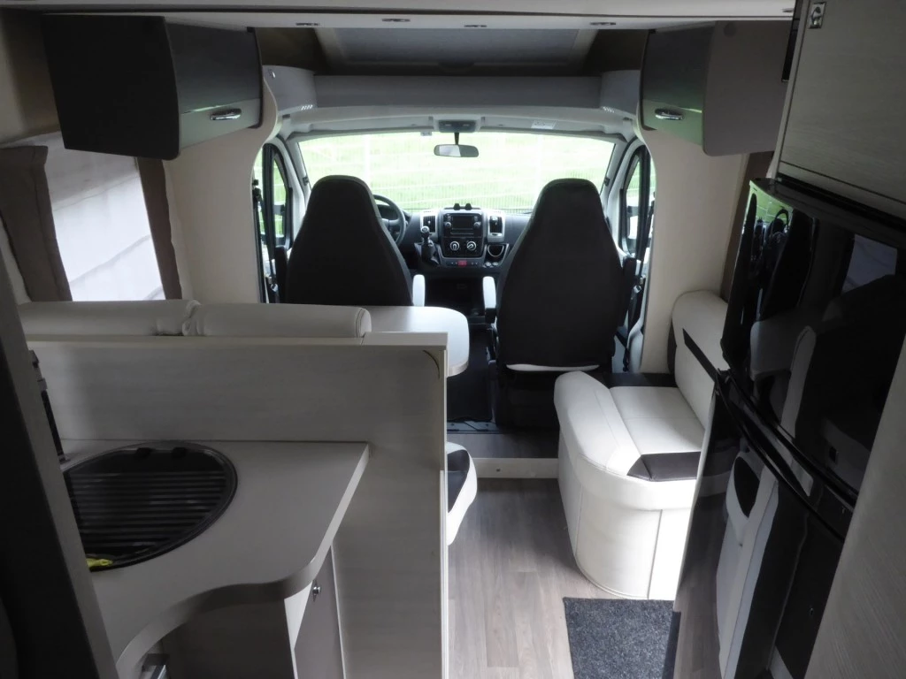 Hoofdafbeelding Chausson Ducato 2.3