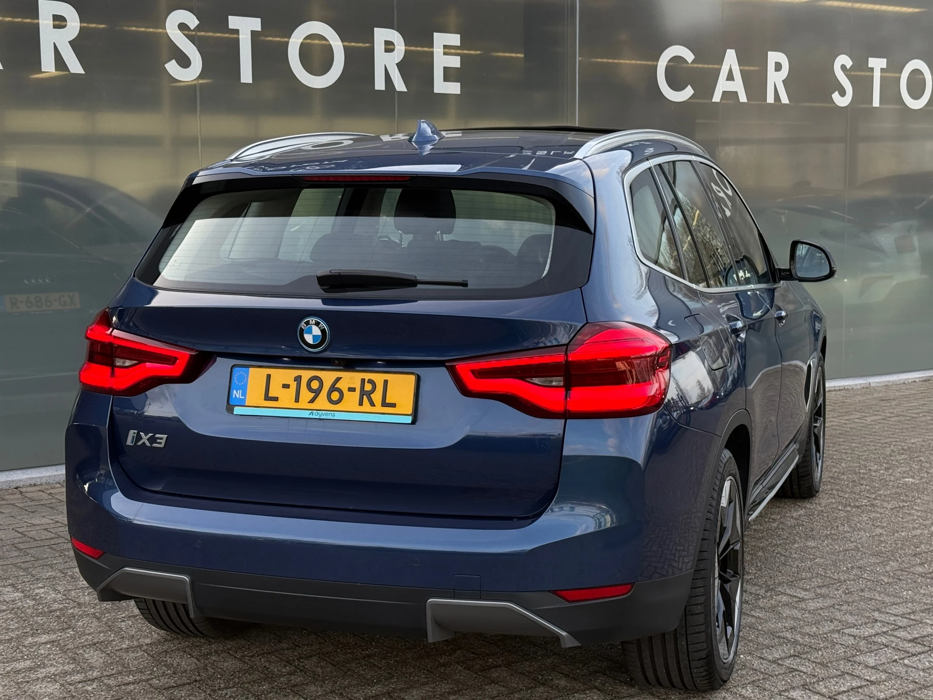 Hoofdafbeelding BMW iX3