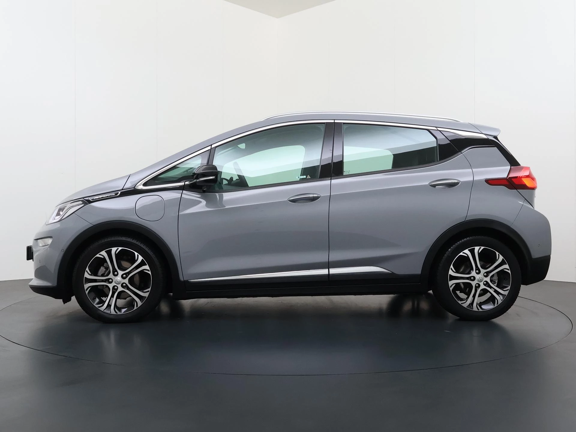 Hoofdafbeelding Opel Ampera-e