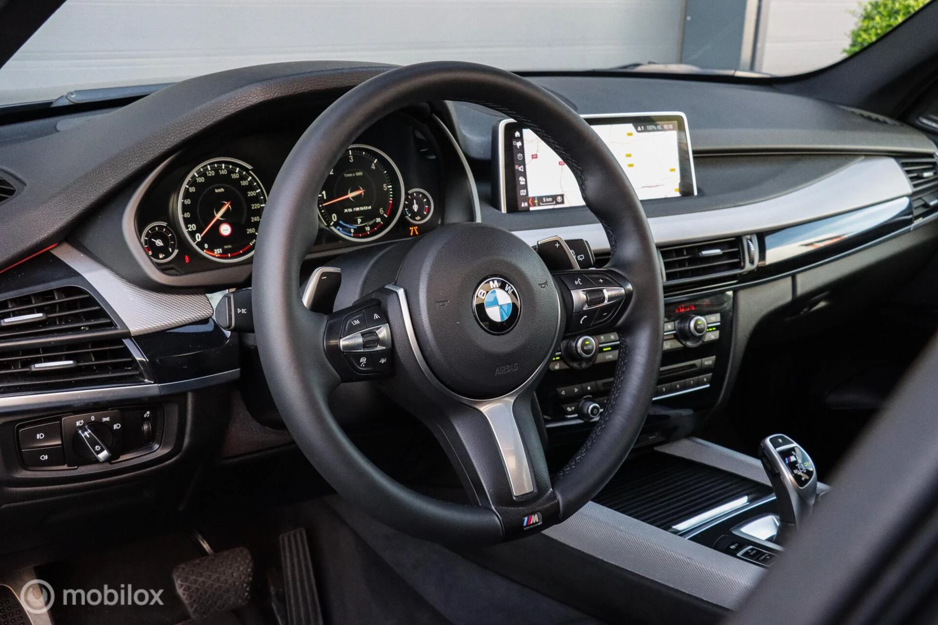 Hoofdafbeelding BMW X5