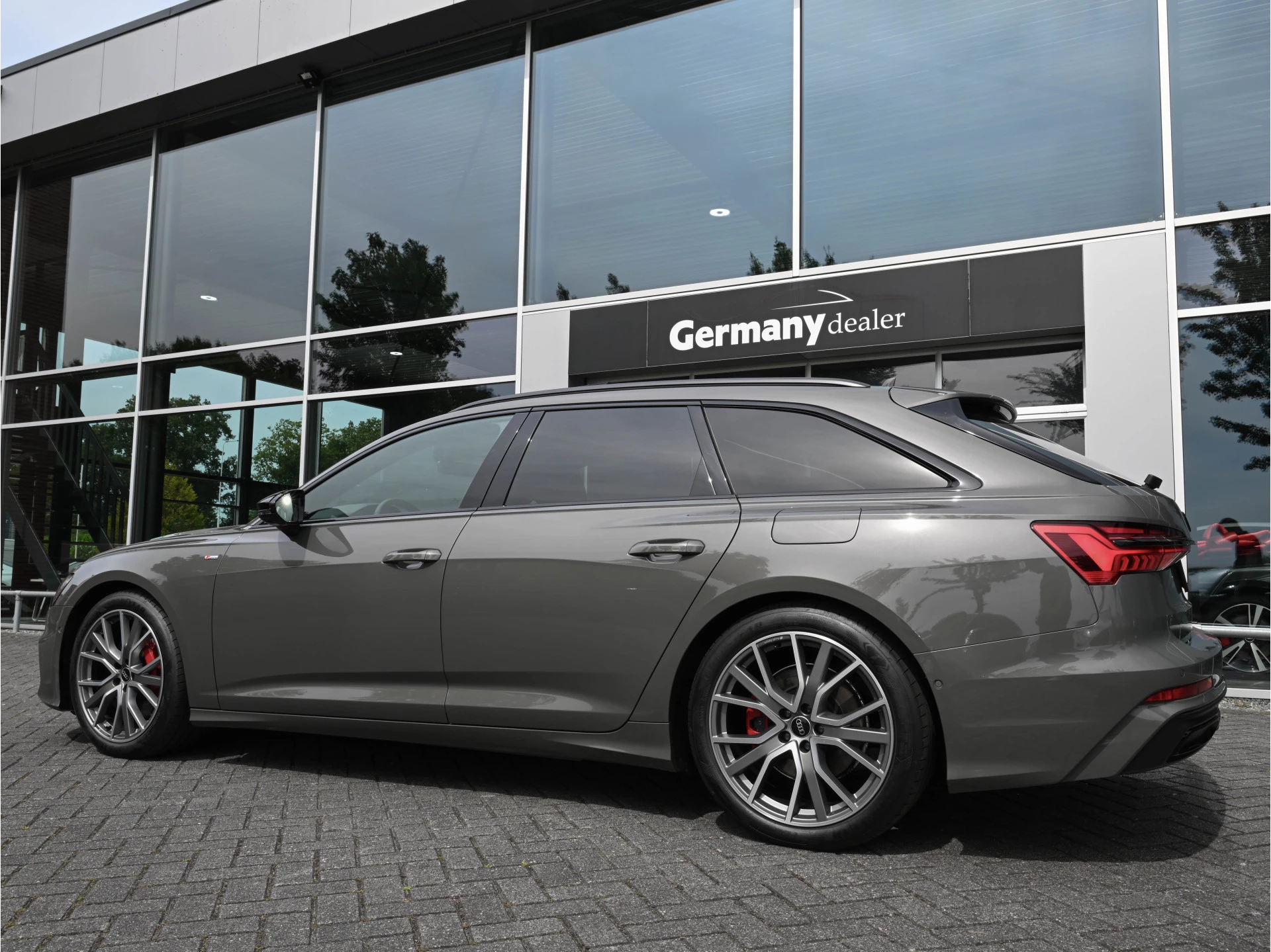 Hoofdafbeelding Audi A6