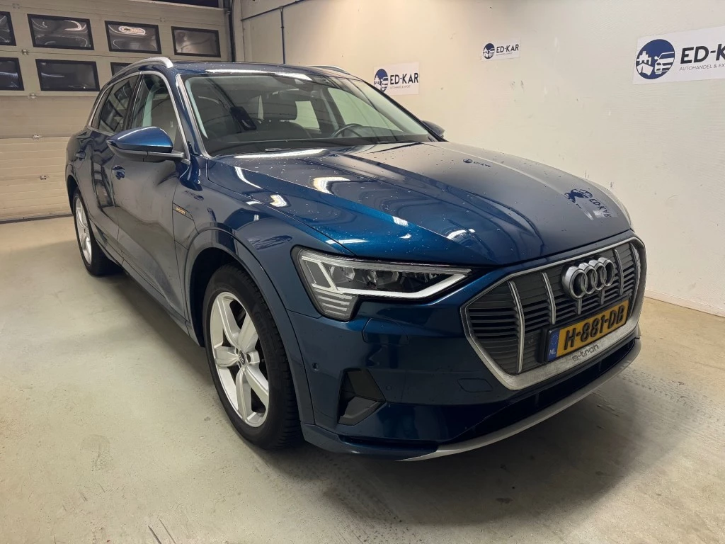 Hoofdafbeelding Audi e-tron
