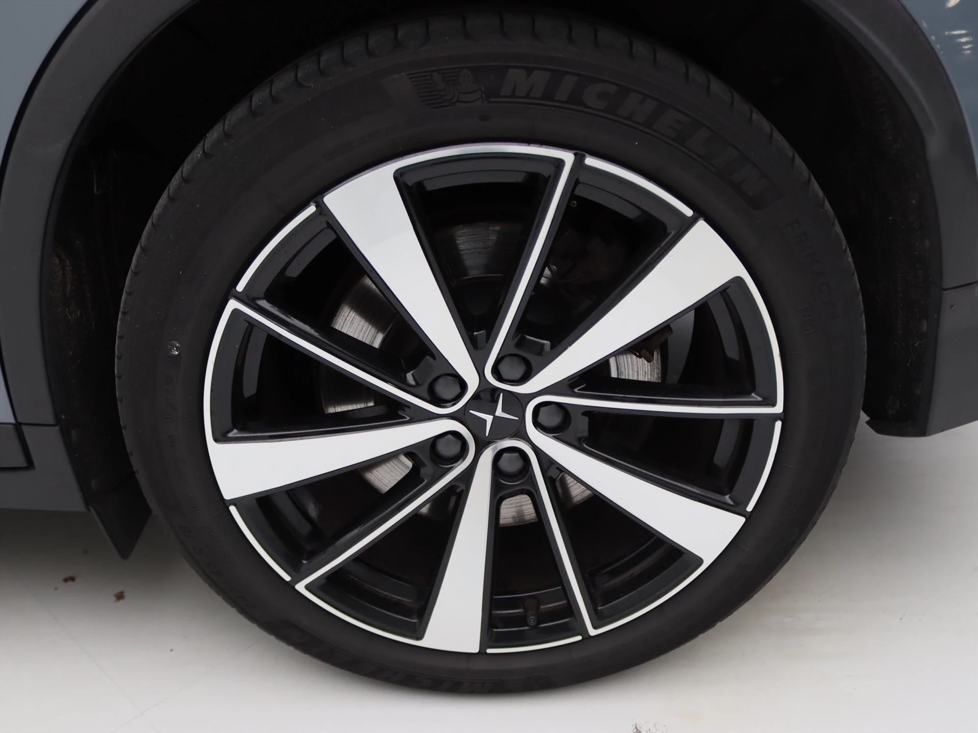 Hoofdafbeelding Polestar 2