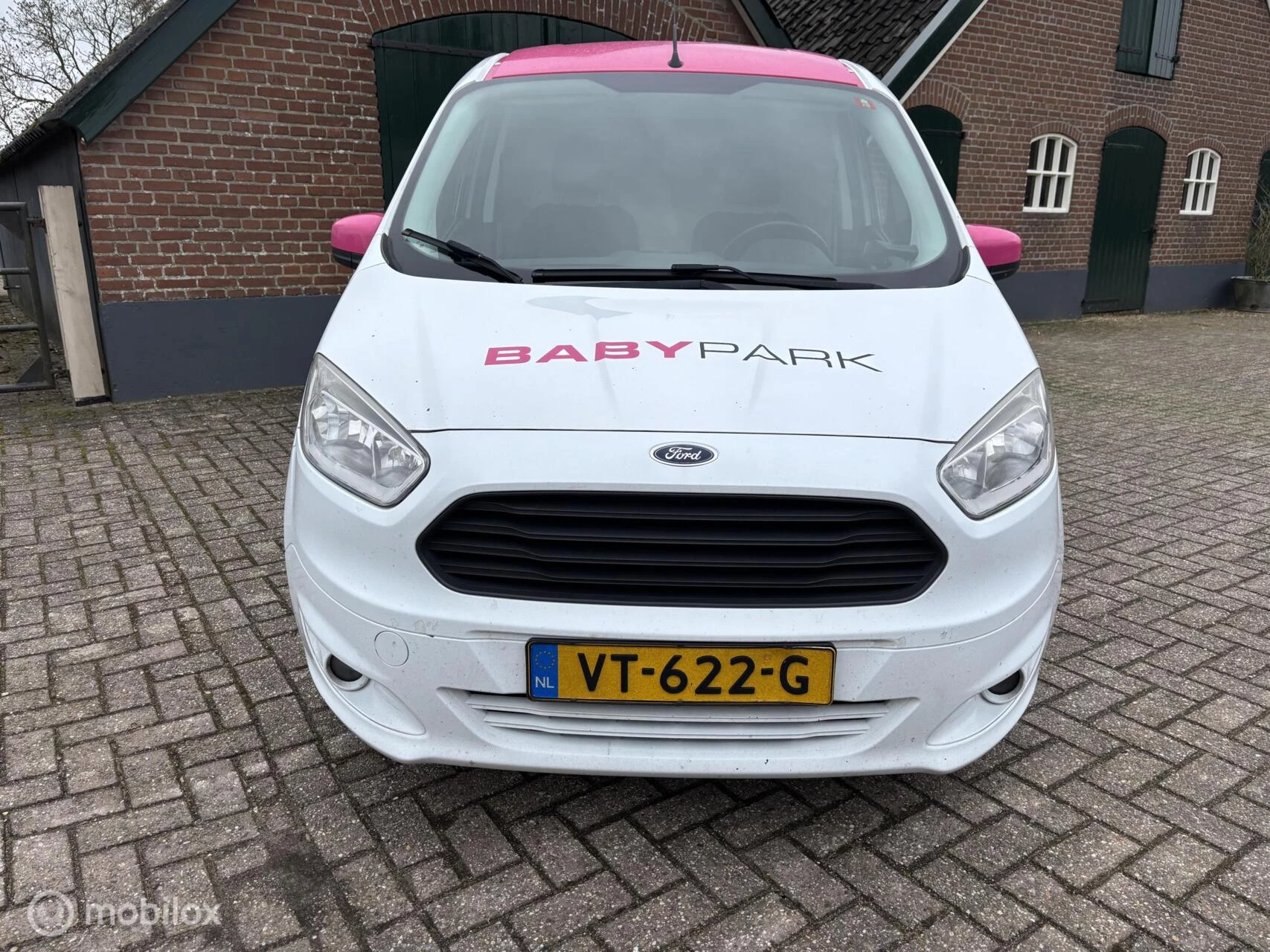 Hoofdafbeelding Ford Transit Courier