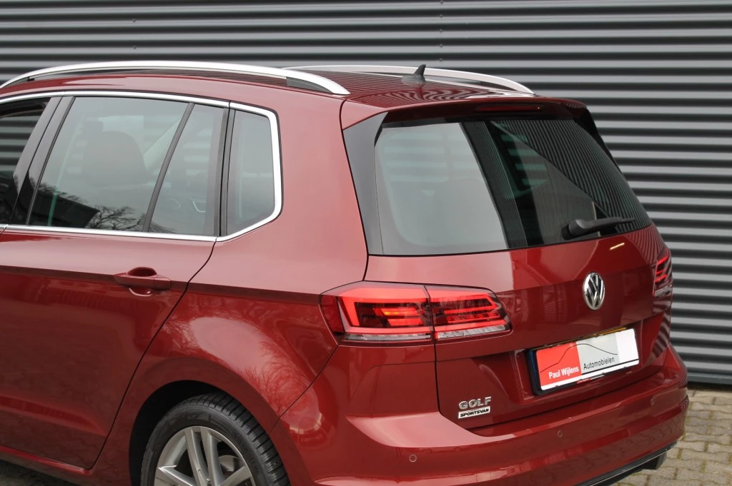 Hoofdafbeelding Volkswagen Golf Sportsvan