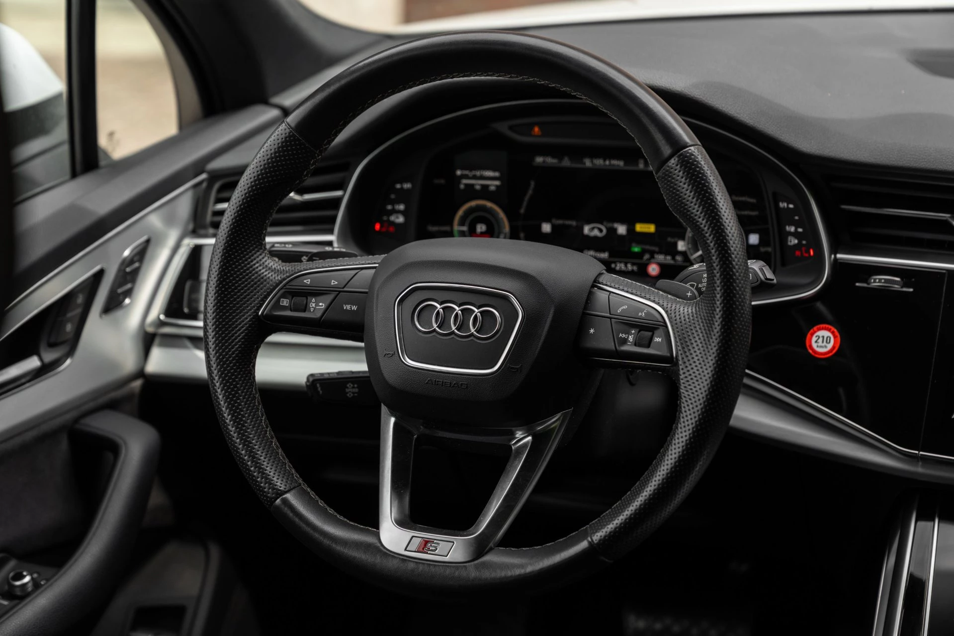 Hoofdafbeelding Audi Q7