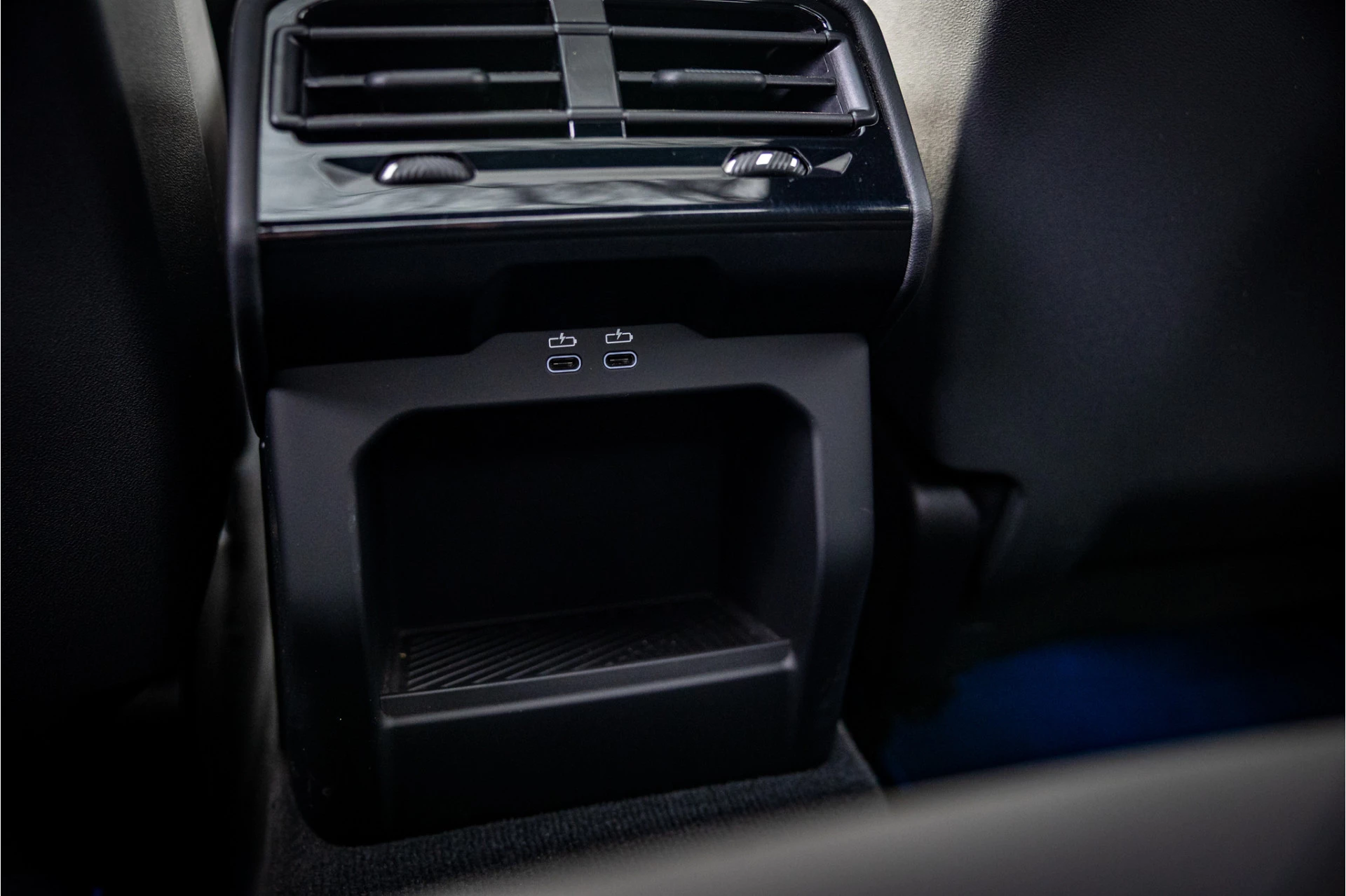 Hoofdafbeelding BMW i5