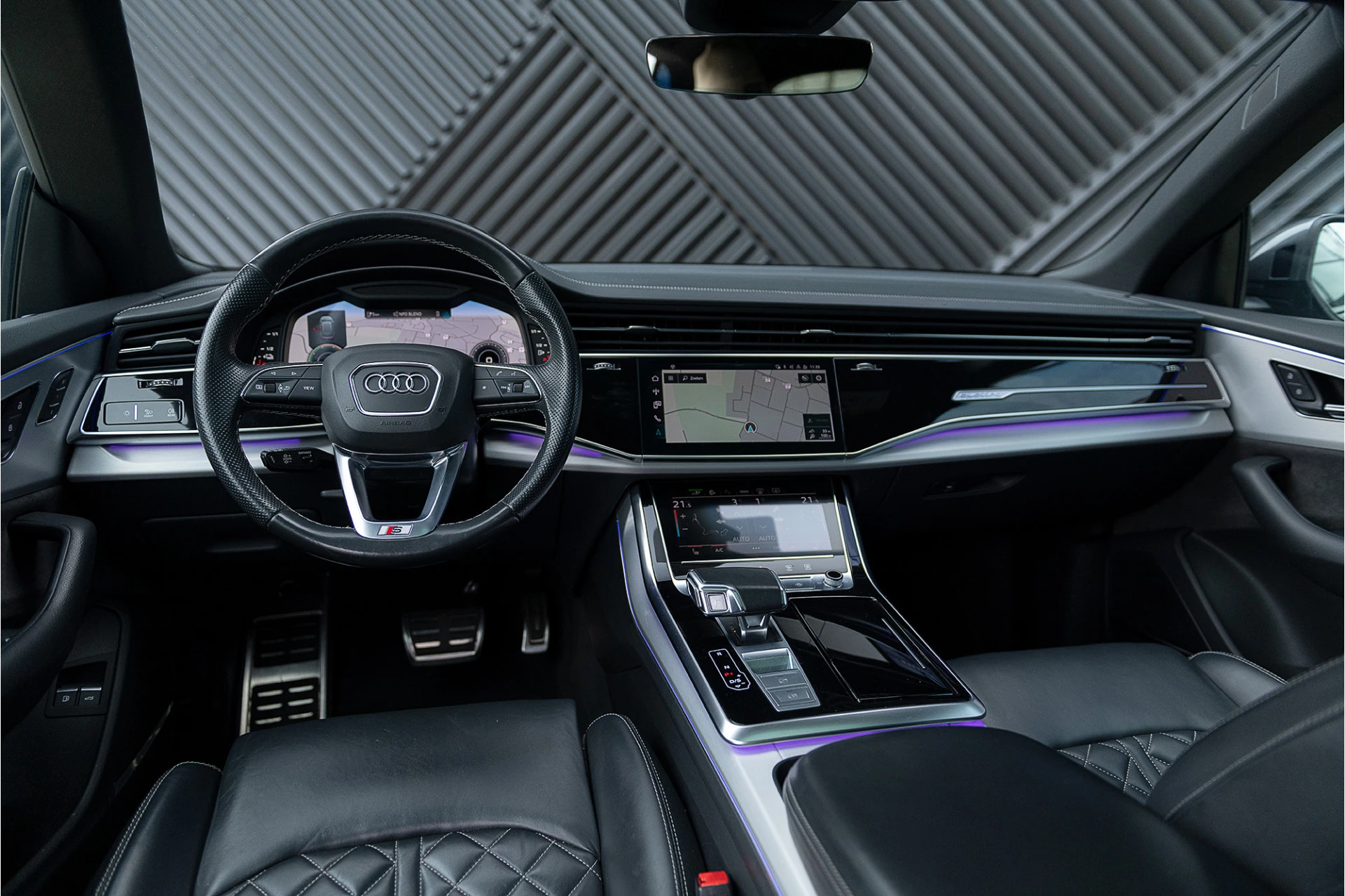 Hoofdafbeelding Audi Q8