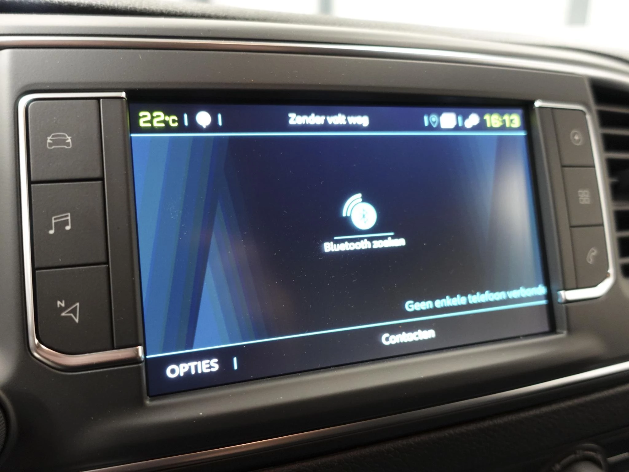 Hoofdafbeelding Peugeot e-Expert