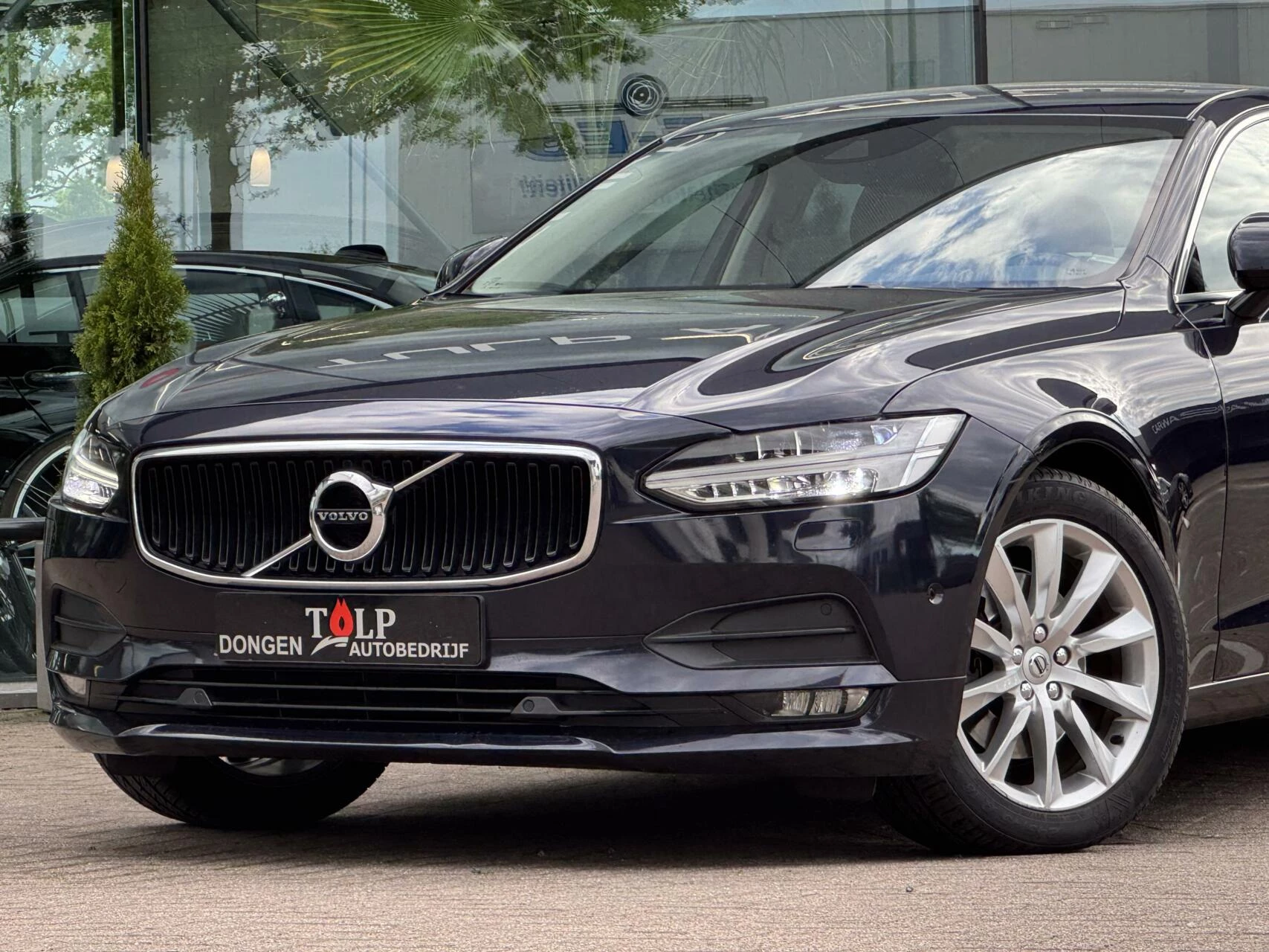 Hoofdafbeelding Volvo S90