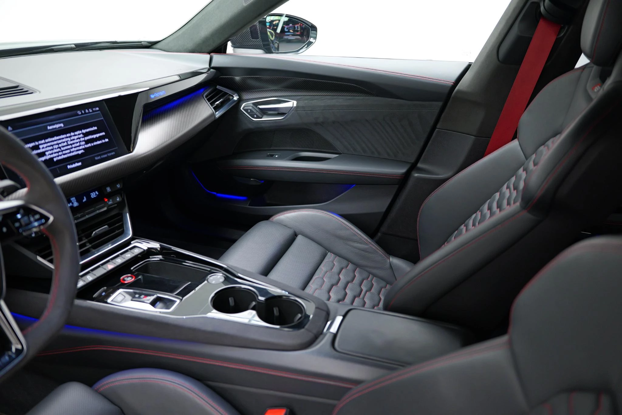 Hoofdafbeelding Audi e-tron GT