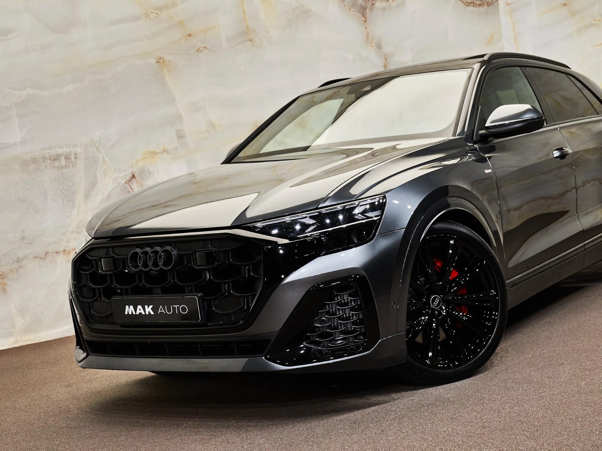 Hoofdafbeelding Audi Q8