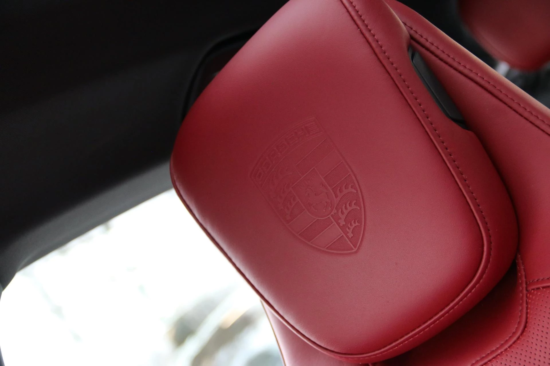 Hoofdafbeelding Porsche Taycan