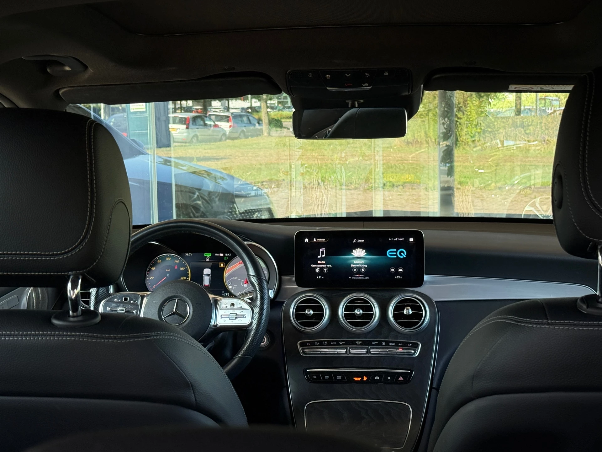 Hoofdafbeelding Mercedes-Benz GLC