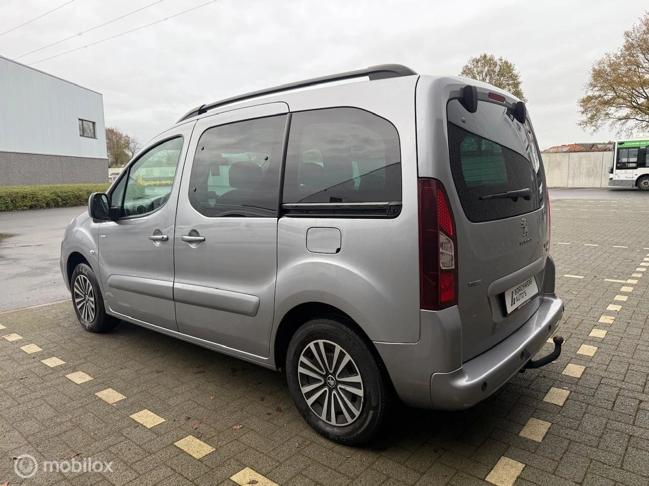 Hoofdafbeelding Peugeot Partner