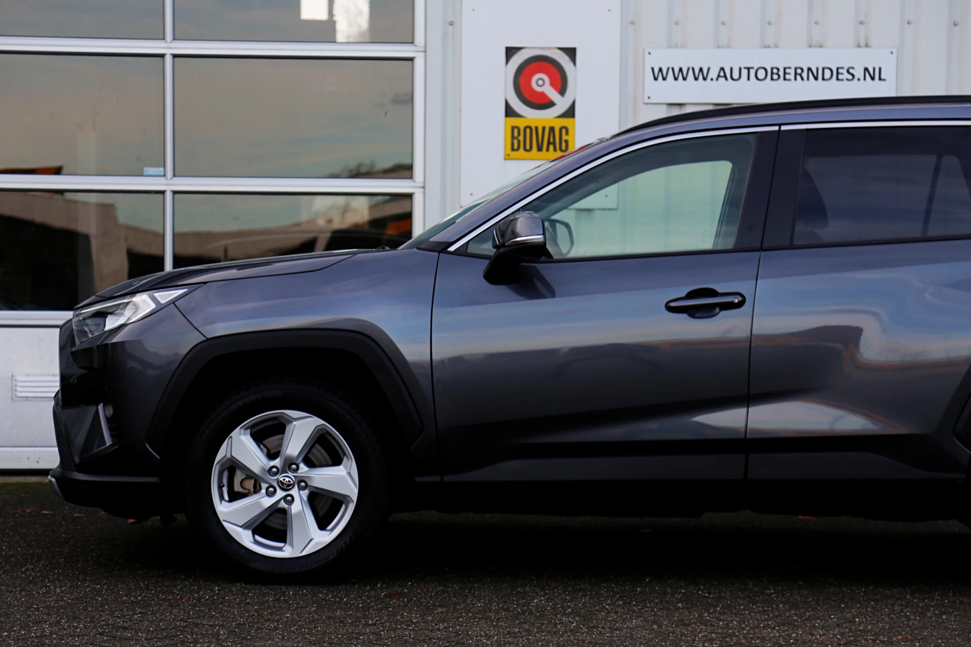 Hoofdafbeelding Toyota RAV4