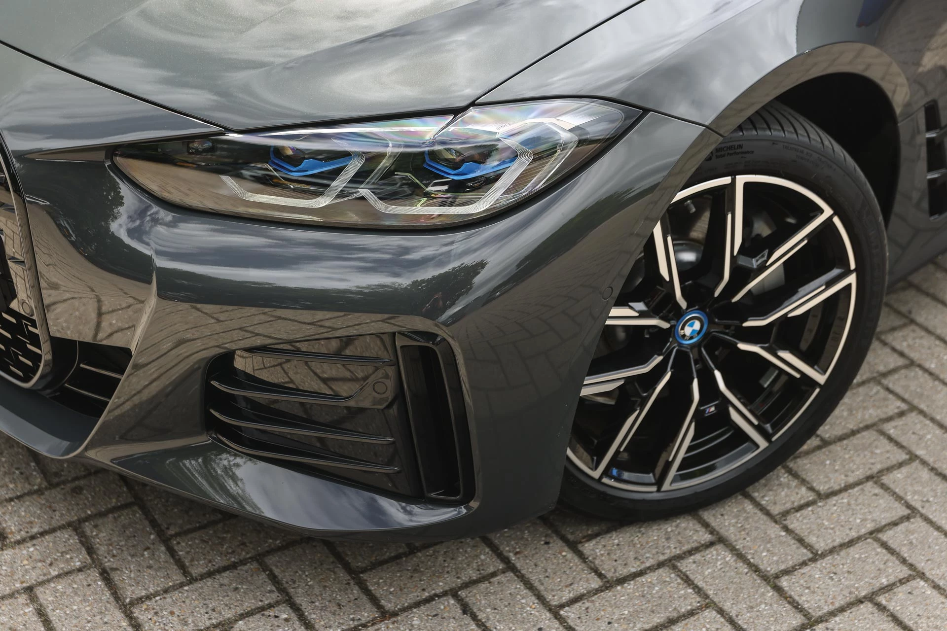 Hoofdafbeelding BMW i4
