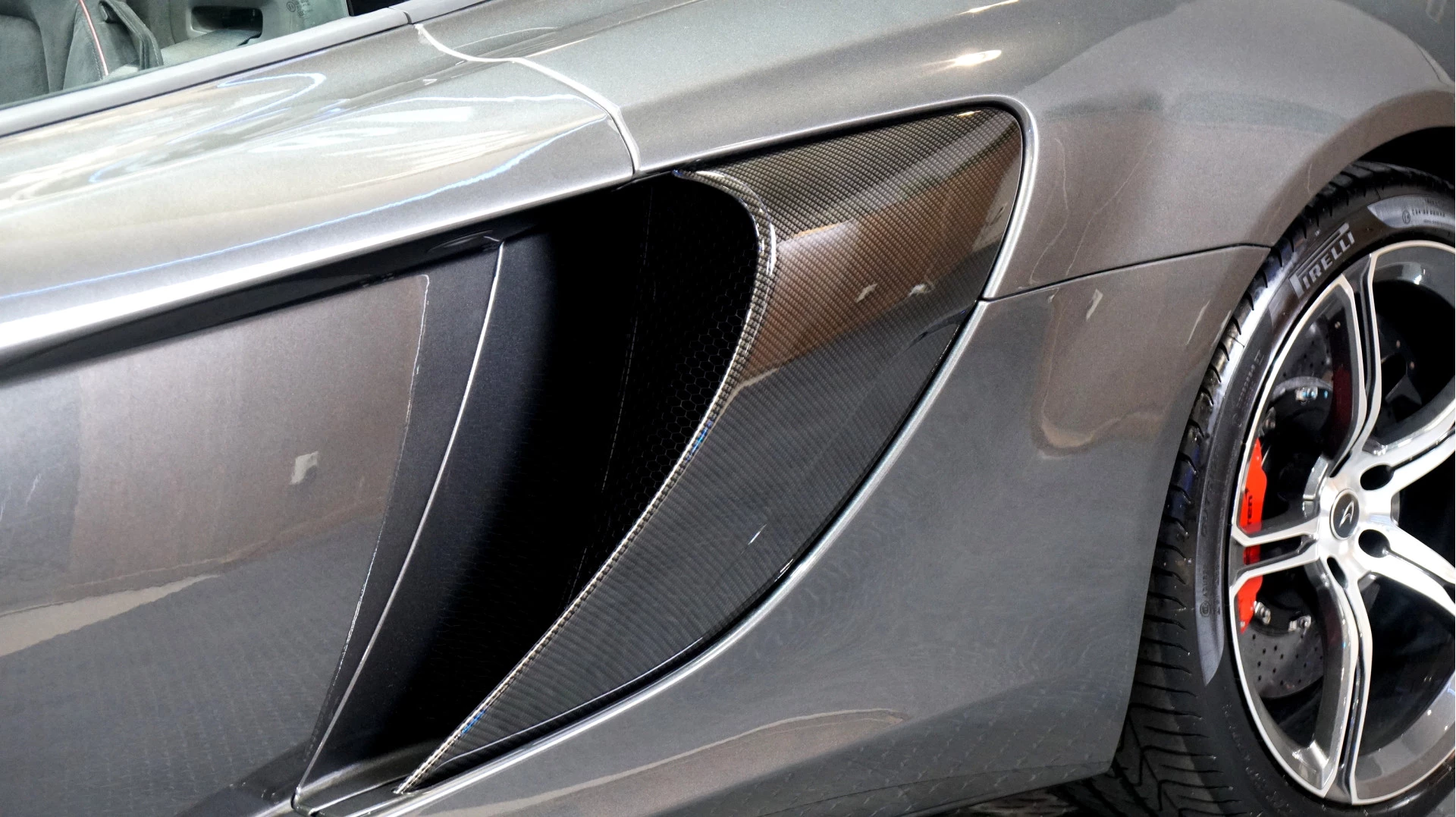 Hoofdafbeelding McLaren 650S