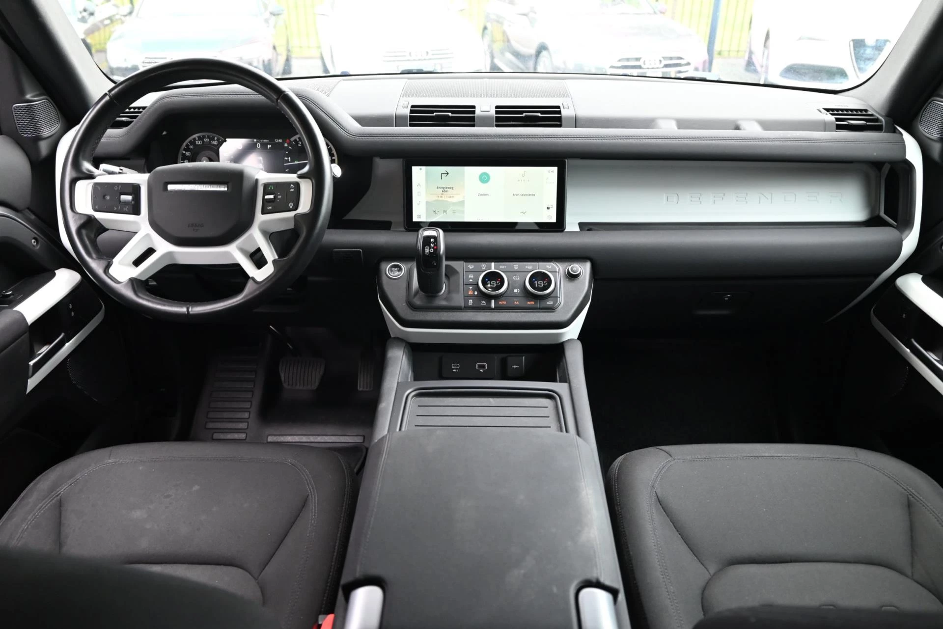 Hoofdafbeelding Land Rover Defender