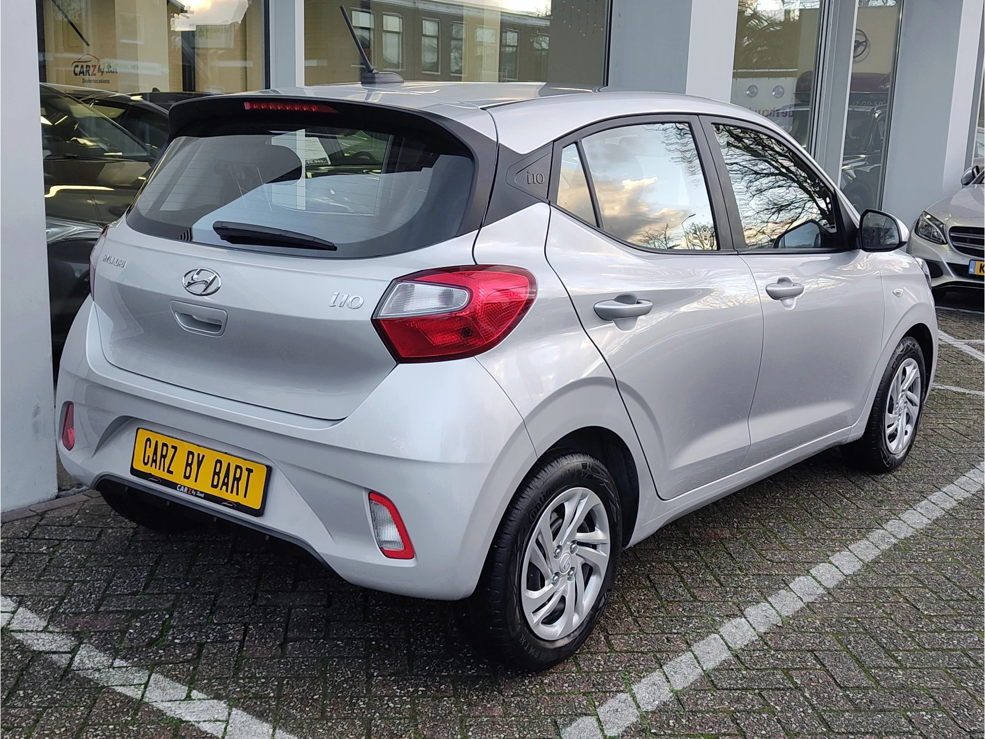 Hoofdafbeelding Hyundai i10