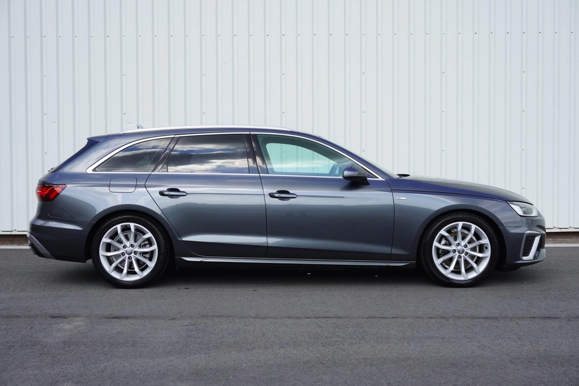 Hoofdafbeelding Audi A4