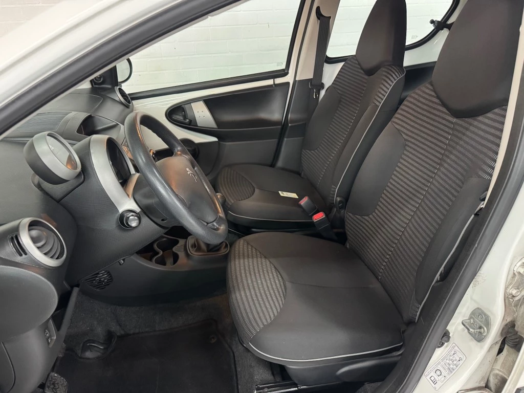 Hoofdafbeelding Peugeot 107