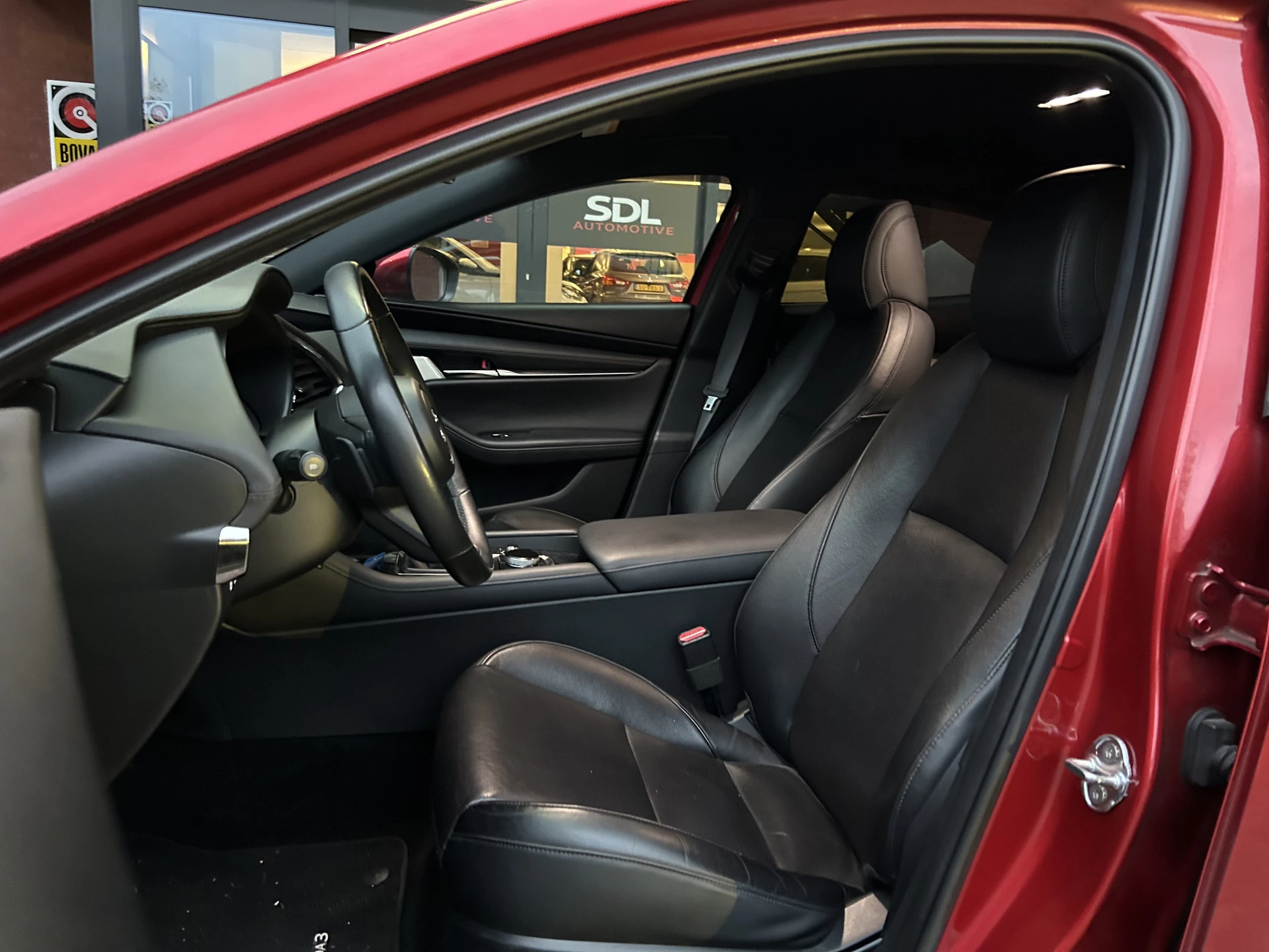 Hoofdafbeelding Mazda 3