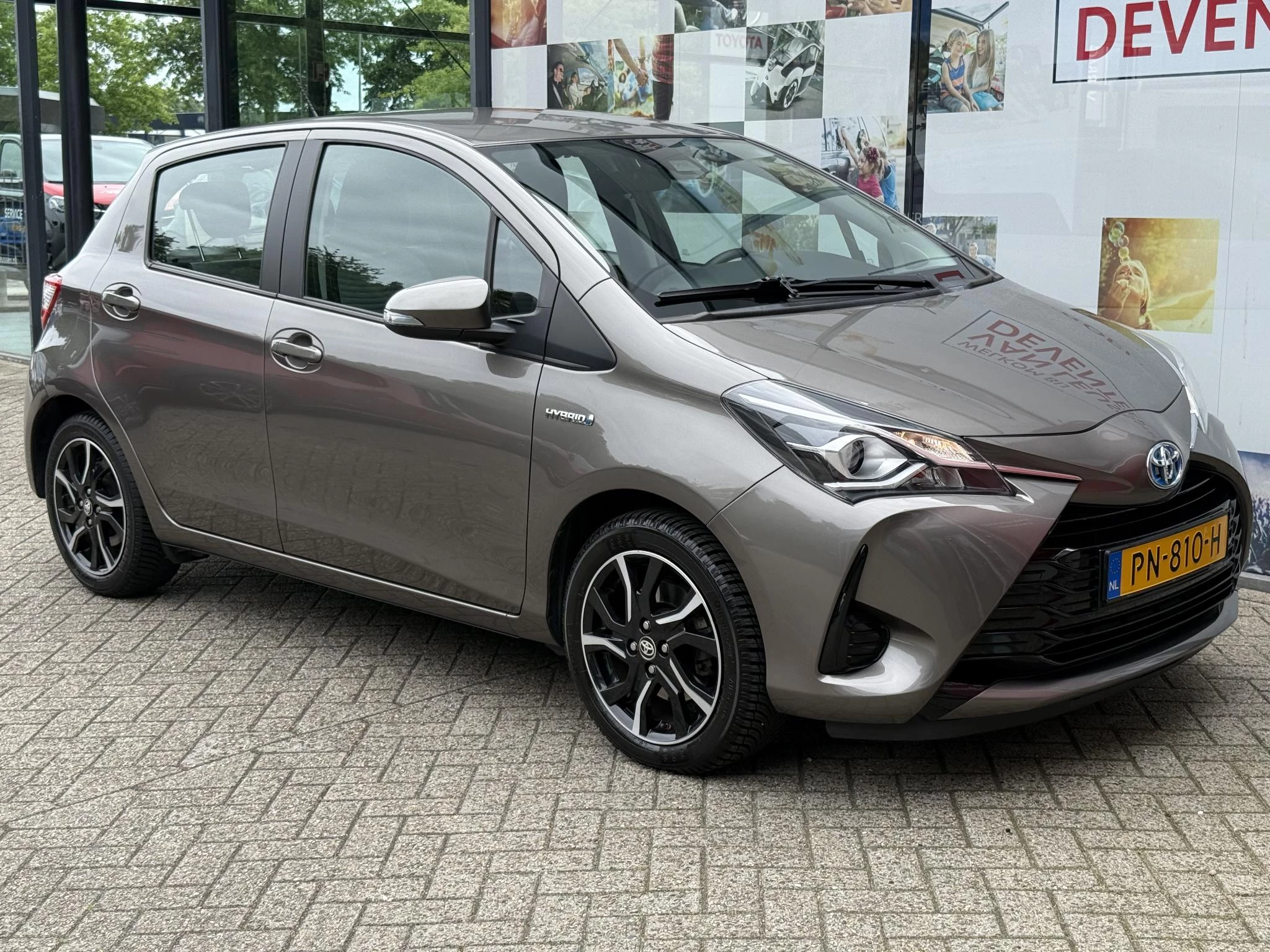 Hoofdafbeelding Toyota Yaris