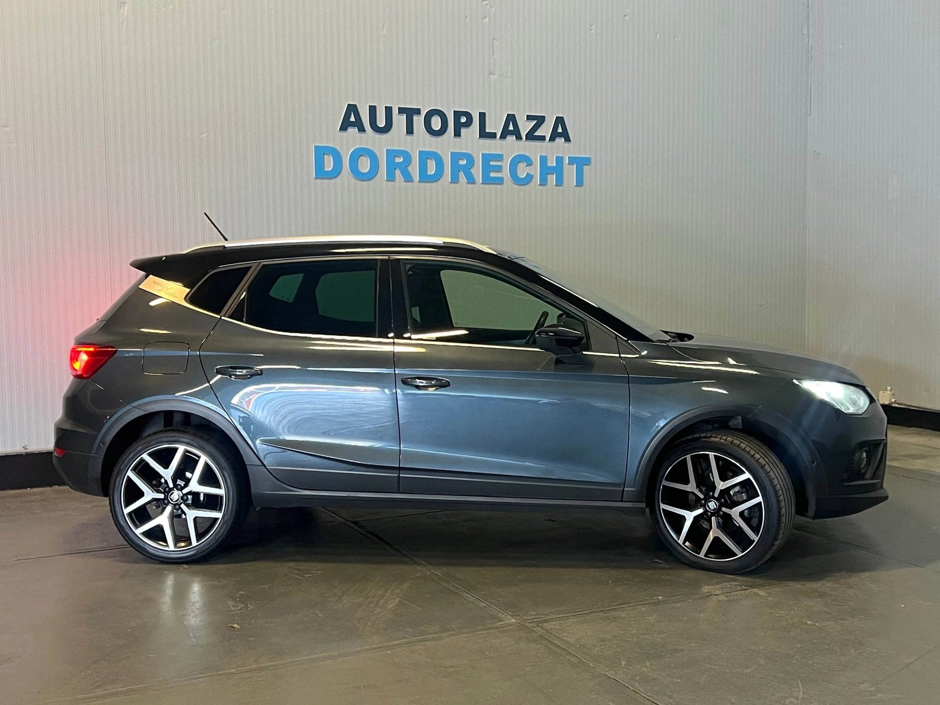 Hoofdafbeelding SEAT Arona