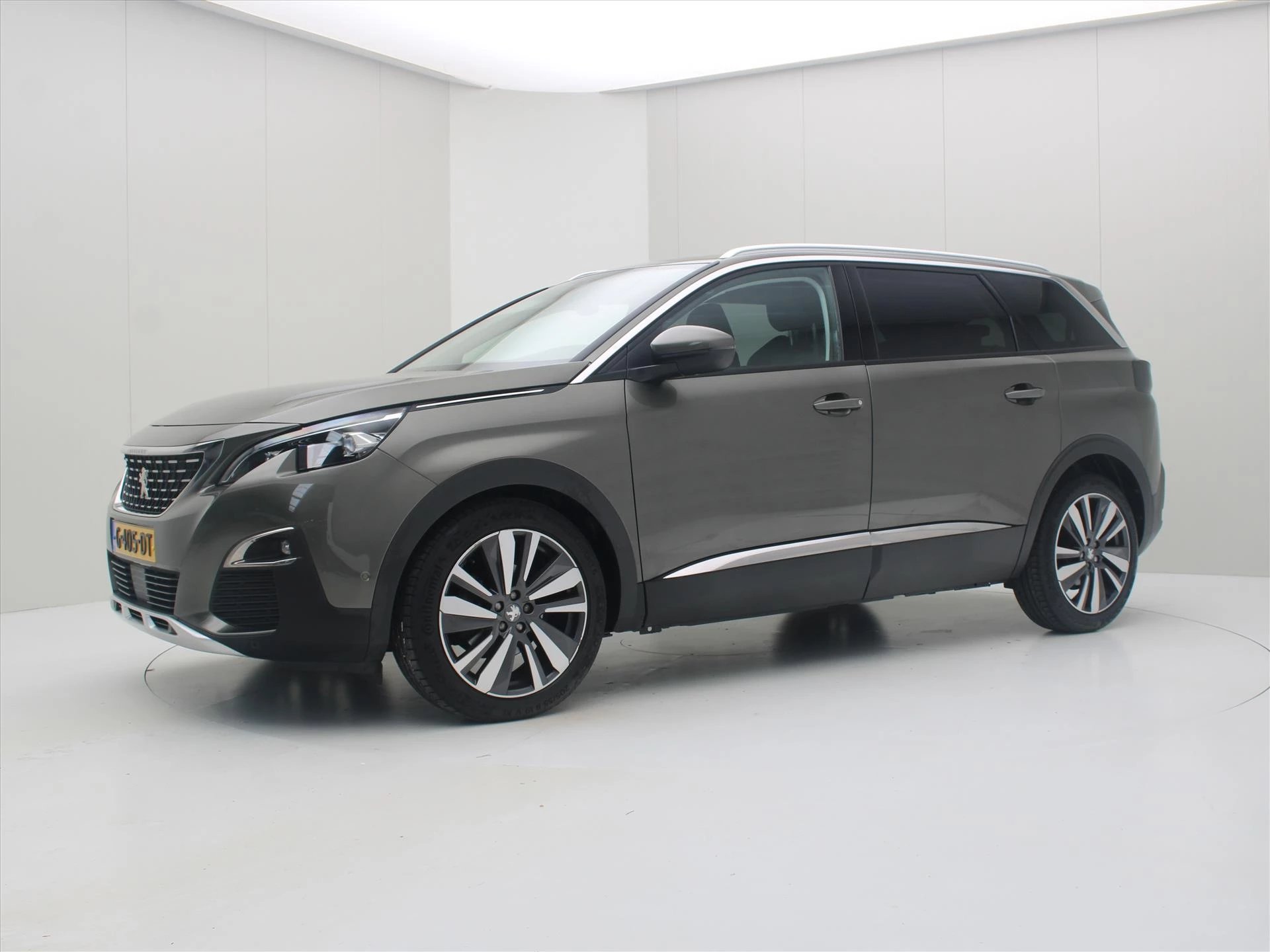 Hoofdafbeelding Peugeot 5008