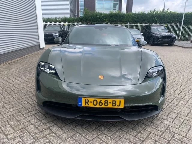 Hoofdafbeelding Porsche Taycan