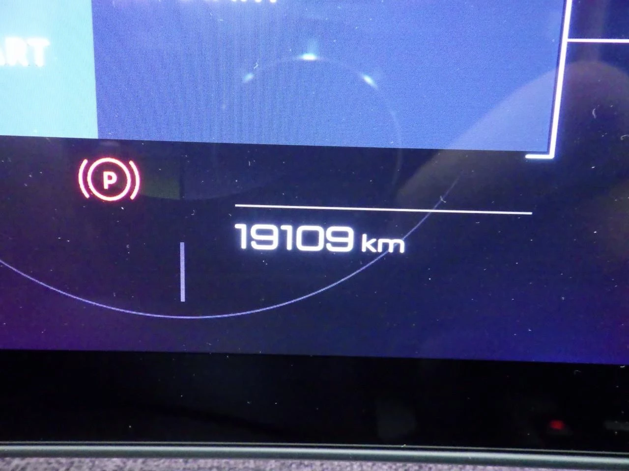 Hoofdafbeelding Peugeot e-5008